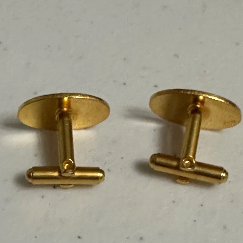 Vintage Leaf Etched Engraved Oval Textured Gold Tone Bullet Back Cufflinks OS
